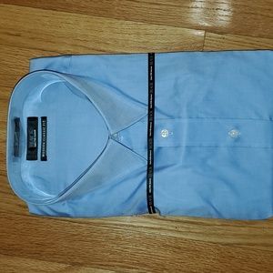 NWT MEN Saks fifth avenue blue button up shirt
